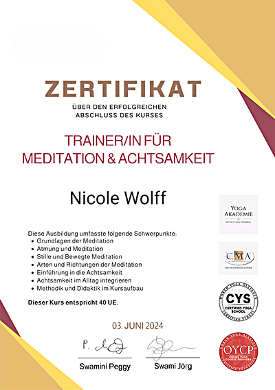 Trainer-in-für-Meditation-Achtsamkeit-Nicole-Wolff-10